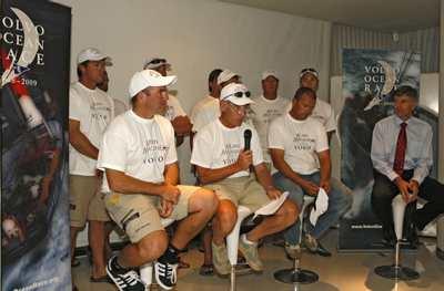 The second official entry for the Volvo Ocean Race 2008-09 was confirmed today as the Mean Machine syndicate under the leadership of Dutchman Peter de Ridder. 
CEO of Volvo Ocean Race Glenn Bourke to the far right.
�Nico Mart�nez Photo              